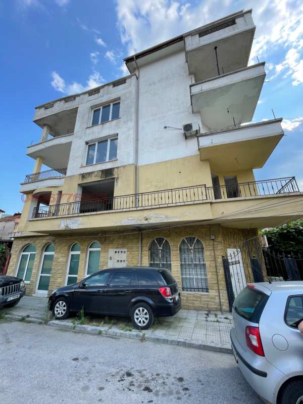 Продава 3-стаен, гр. петрич, област благоевград