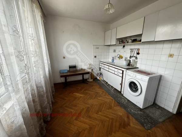 Продава многостаен, гр. елена, област велико търново