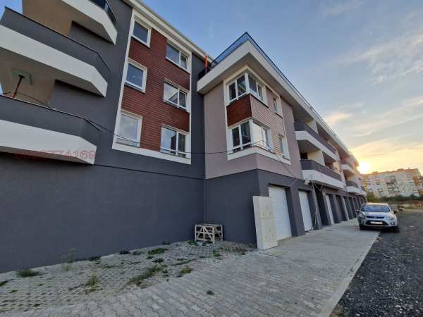 Продава 3-стаен, гр. кърджали, възрожденци