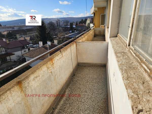 Продава 2-стаен, гр. радомир, област перник