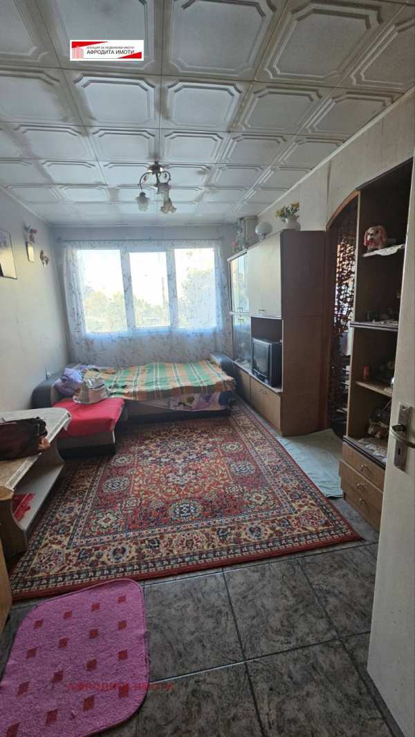 Продава 1-стаен, гр. стара загора, три чучура - юг