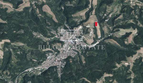 Продава парцел, гр. трявна, област габрово