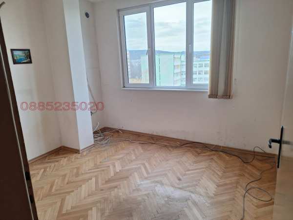 Продава 3-стаен, гр. габрово, младост