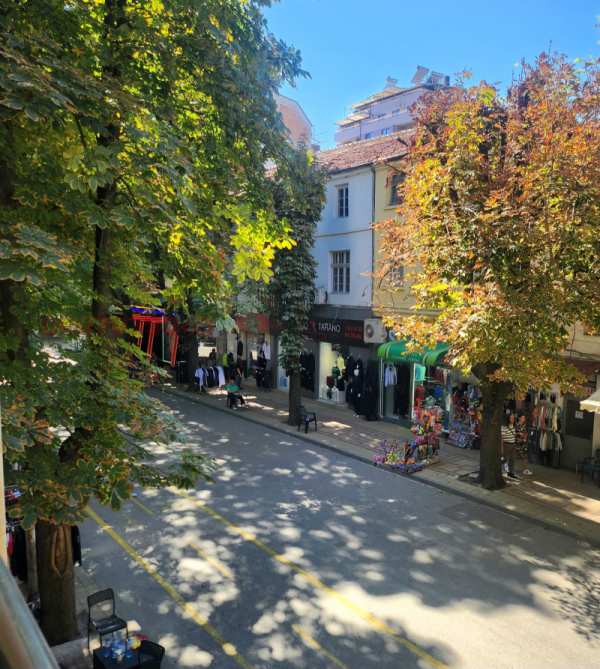 Дава под наем офис, гр. сандански, област благоевград