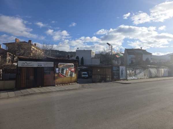 Дава под наем магазин, гр. кюстендил, център