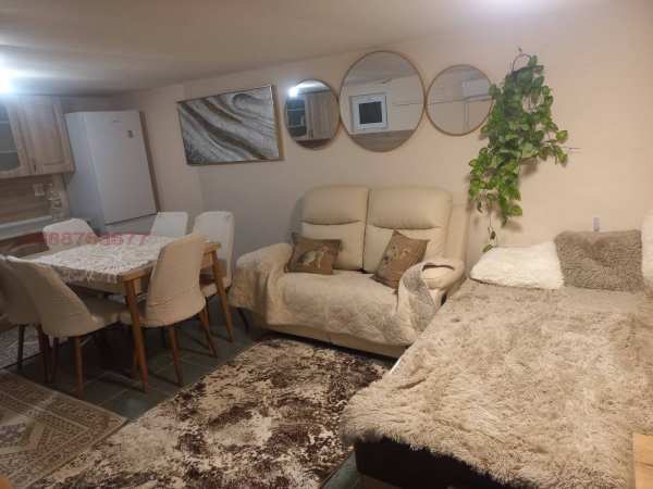 Дава под наем етаж от къща, с. варвара, област пазарджик