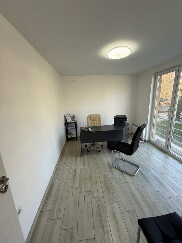 Дава под наем офис, гр. гоце делчев, област благоевград