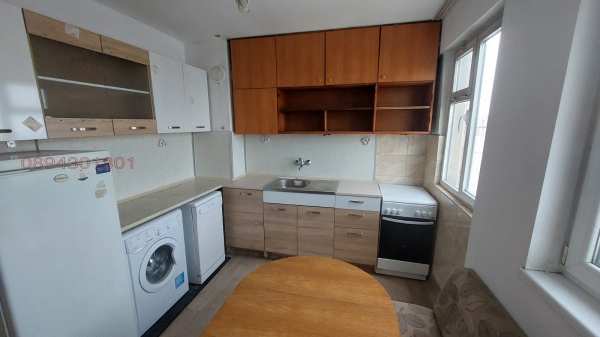 Дава под наем 2-стаен, гр. пазарджик, устрем