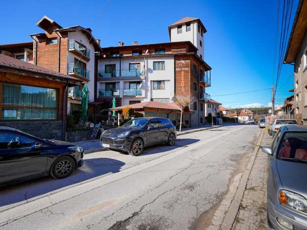 Дава под наем хотел, гр. добринище, област благоевград