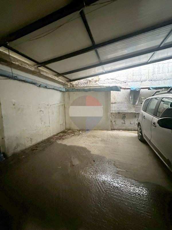 Дава под наем гараж, паркомясто, гр. варна, трошево