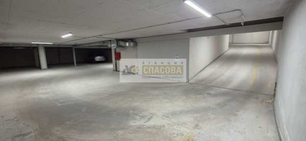 Дава под наем гараж, паркомясто, гр. варна, фестивален комплекс