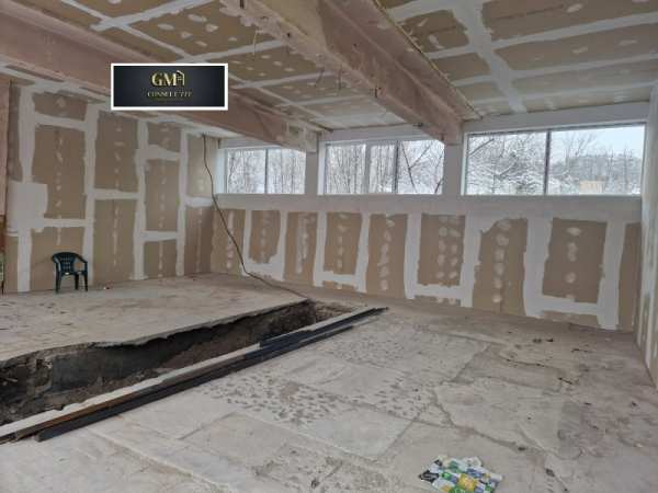 Дава под наем  пром. помещение град Плевен, Индустриална зона
      180 кв.м