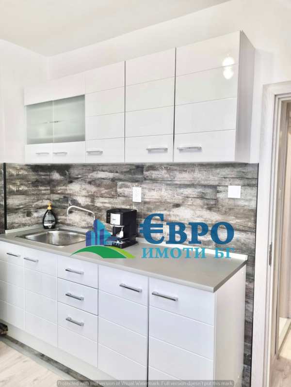 Дава под наем 4-стаен, гр. стара загора, център