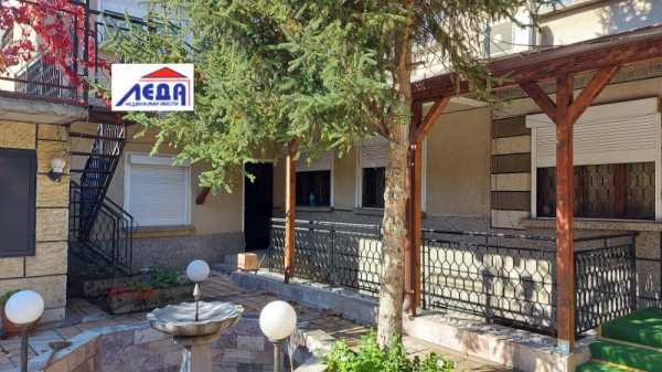 Дава под наем къща, гр. плевен, идеален център