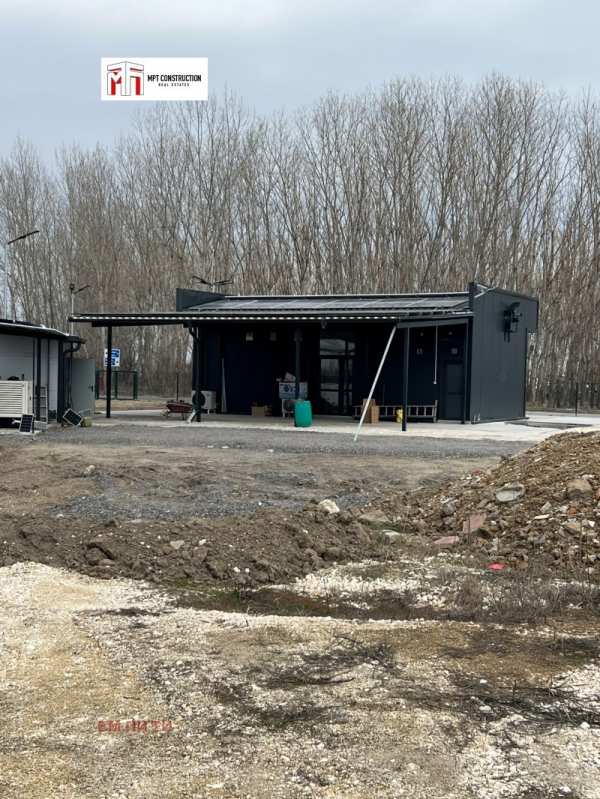 Дава под наем бизнес имот, с. стряма, област пловдив