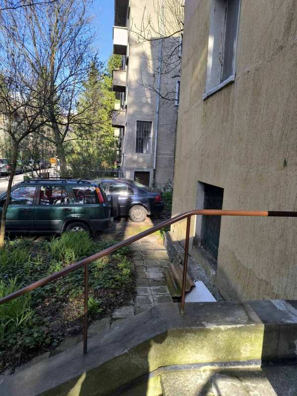 Дава под наем 1-стаен, гр. софия, лозенец