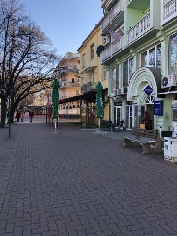 Дава под наем  офис град Кюстендил, Център
      105 кв.м