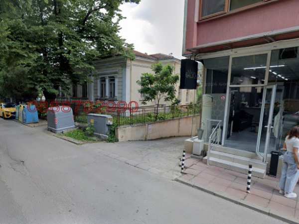 Дава под наем гараж, паркомясто, гр. русе, широк център