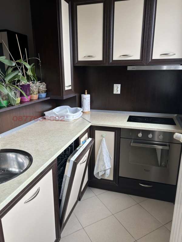 Дава под наем 2-стаен, гр. перник, мошино