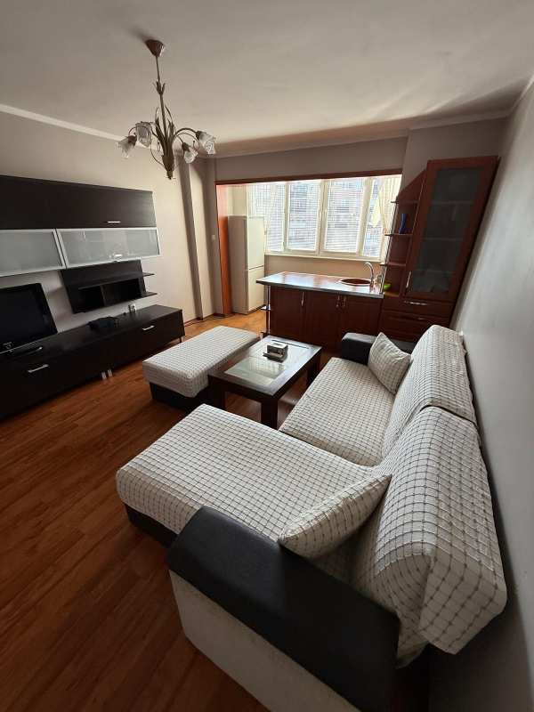 Дава под наем 2-стаен, гр. кърджали, възрожденци