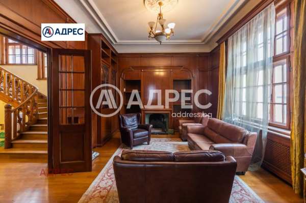 Дава под наем пром. помещение, гр. варна, център