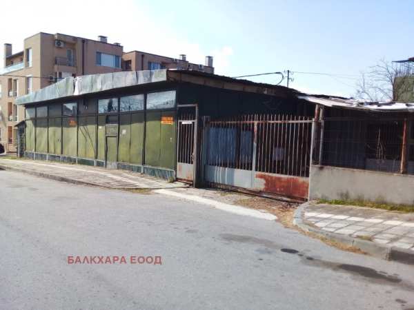 Дава под наем склад, гр. аксаково, област варна