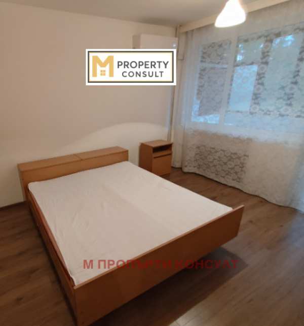 Дава под наем 1-стаен, гр. плевен, широк център