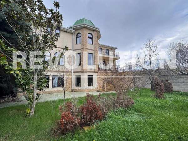 Дава под наем къща, гр. аксаково, област варна