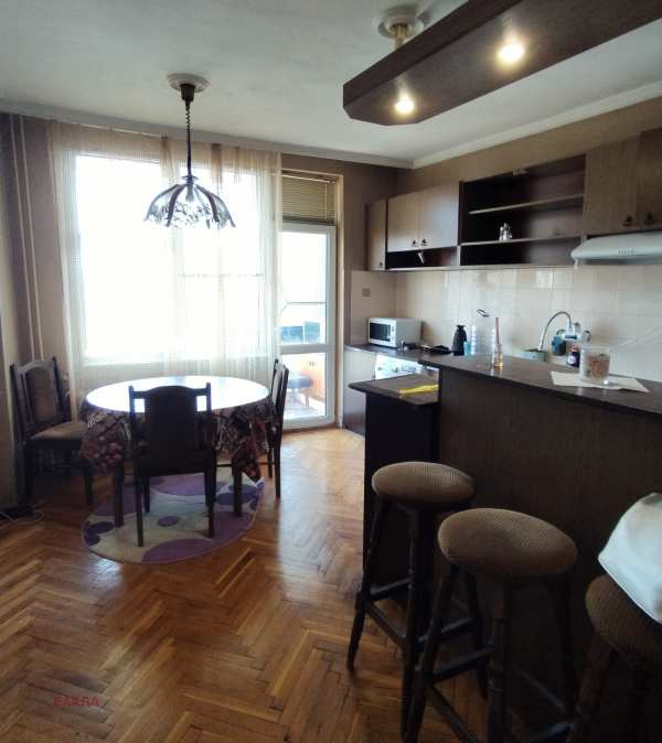 Дава под наем 3-стаен, гр. враца, река лева