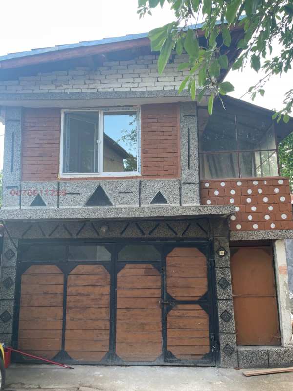 Дава под наем къща, гр. божурище, област софия област