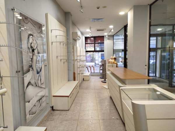 Дава под наем магазин, гр. русе, център