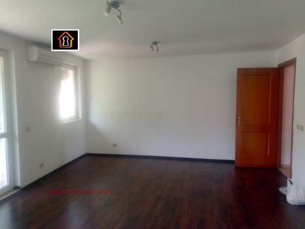 Дава под наем  офис град Враца, Център
      70 кв.м