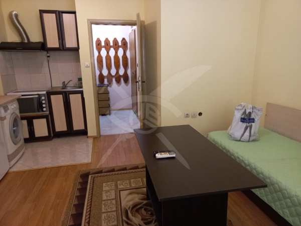 Дава под наем 1-стаен, гр. бургас, център