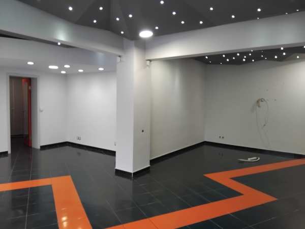 Дава под наем офис, гр. русе, център