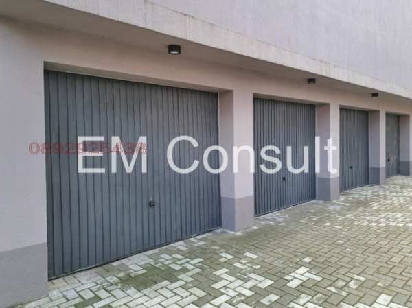 Дава под наем гараж, паркомясто, гр. кърджали, възрожденци