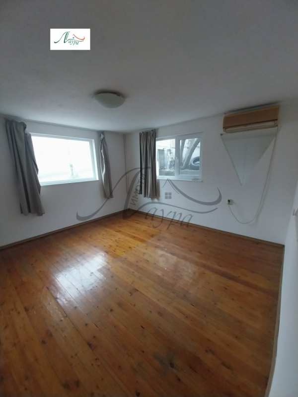 Дава под наем бизнес имот, гр. шумен, военно училище