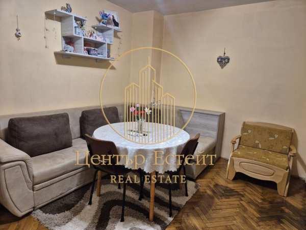 Дава под наем 1-стаен, гр. плевен, идеален център