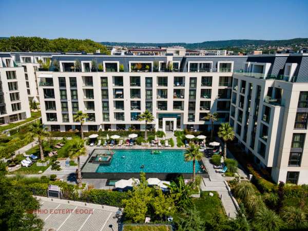 Дава под наем 2-стаен, гр. варна, к.к. св.св. константин и елена