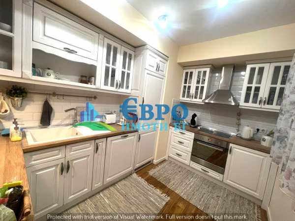 Дава под наем 3-стаен, гр. стара загора, ремиза