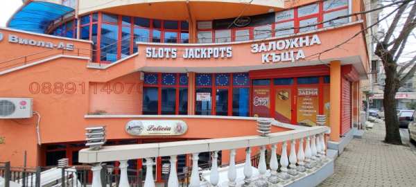 Дава под наем магазин, гр. сливен, център