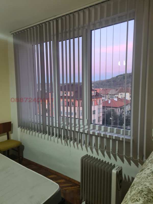 Дава под наем 2-стаен, гр. ловеч, дикисана