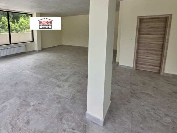 Дава под наем магазин, гр. плевен, широк център