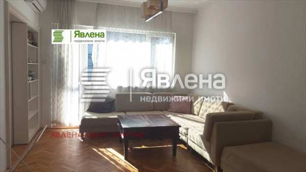 Дава под наем 4-стаен, гр. бургас, център