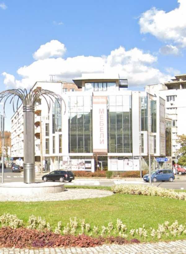 Дава под наем  офис град Габрово, Център
      230 кв.м