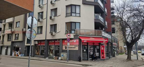 Дава под наем гараж, паркомясто, гр. пловдив, христо смирненски