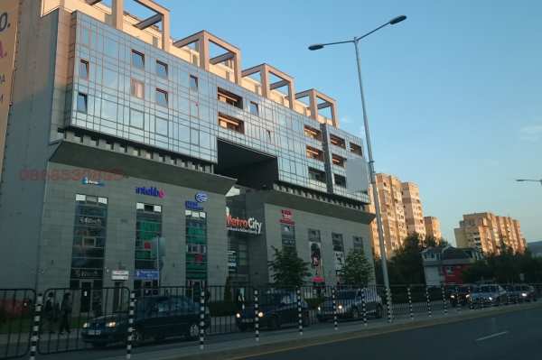 Дава под наем гараж, паркомясто, гр. софия, младост 3