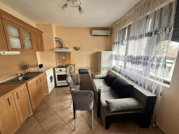 Дава под наем 2-стаен, гр. пловдив, съдийски