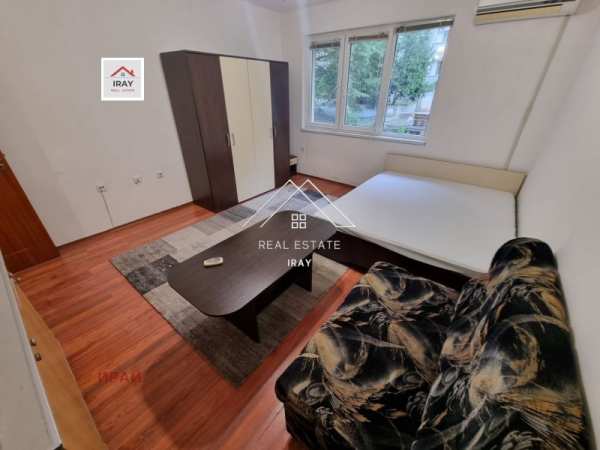 Дава под наем 1-стаен, гр. стара загора, център