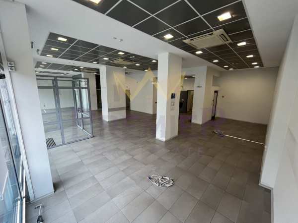 Дава под наем офис, гр. бургас, център