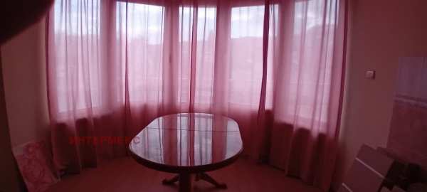 Дава под наем 2-стаен, гр. кюстендил, център